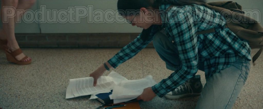 Converse High Tops Shoes of Leah Lewis as Ellie Chu in The Half of It (2020) (Image 1)