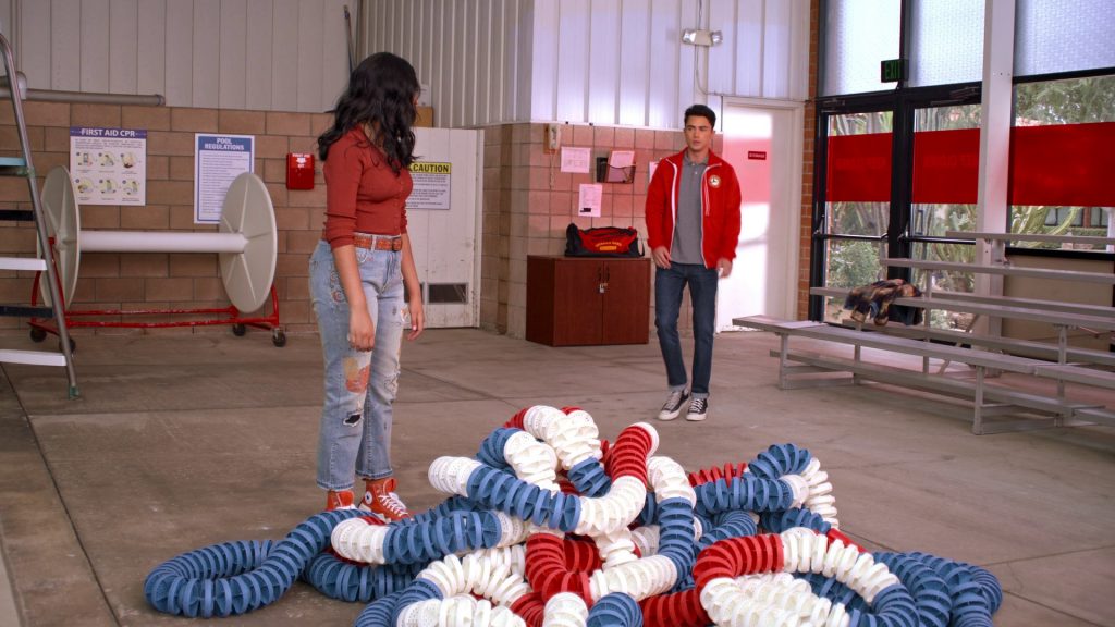 Converse Orange Shoes of Maitreyi Ramakrishnan as Devi Vishwakumar in Never Have I Ever S04E06 “…had my dream stolen” (2023) (Image 1)