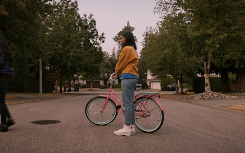 Converse Platform Sneakers in It Lives Inside (2023) (Image 1)