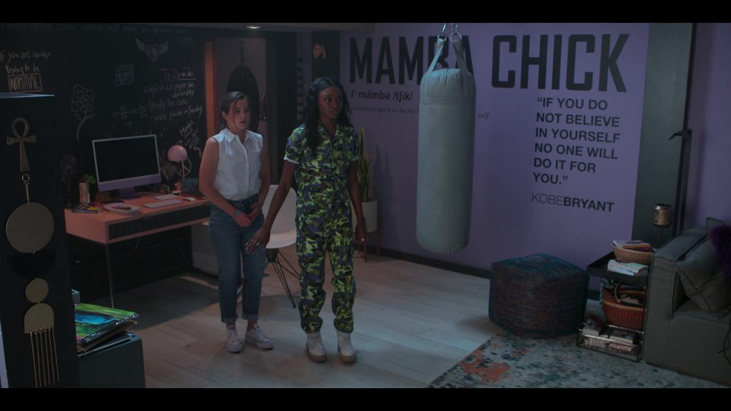 Converse Platform Sneakers of Sarah Catherine Hook as Juliette Fairmont in First Kill S01E07 “First Goodbye” (2022) (Image 1)