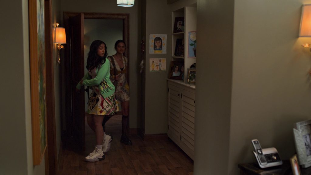 Converse Run Star Motion Hi Platform Sneakers of Maitreyi Ramakrishnan as Devi Vishwakumar in Never Have I Ever S04E08 “…set my mom up” (2023) (Image 1)