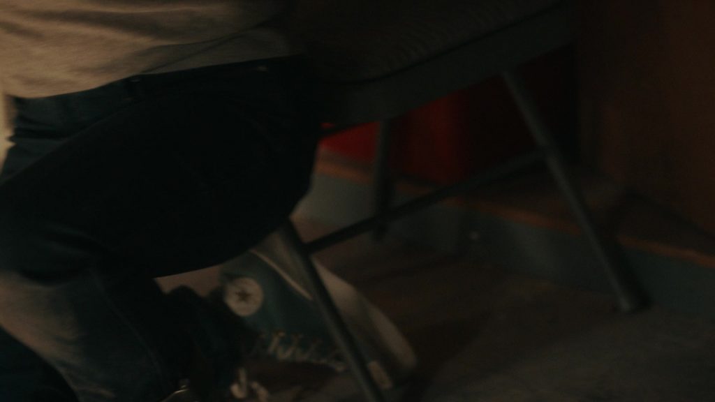 Converse Shoes in 9-1-1 S08E10 “Voices” (2025) (Image 3)