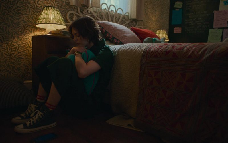 Converse Shoes in A Good Girls Guide to Murder S02E05 (2026) (Image 1)