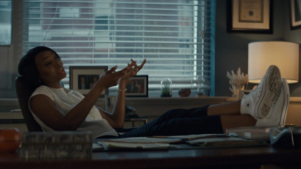 Converse Shoes in Brilliant Minds S01E04 “The Killer Bride” (2024) (Image 5)