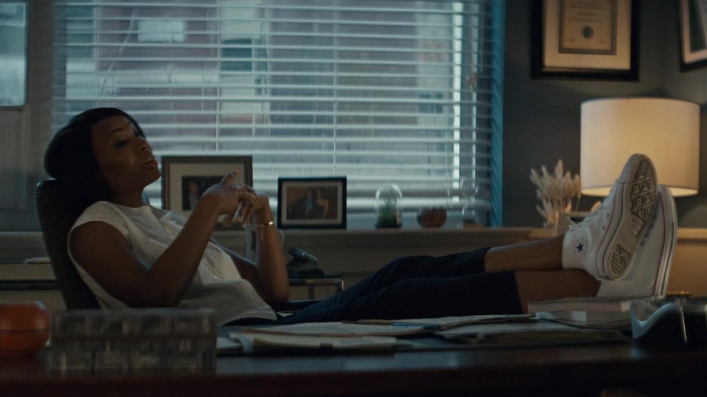 Converse Shoes in Brilliant Minds S01E04 “The Killer Bride” (2024) (Image 6)