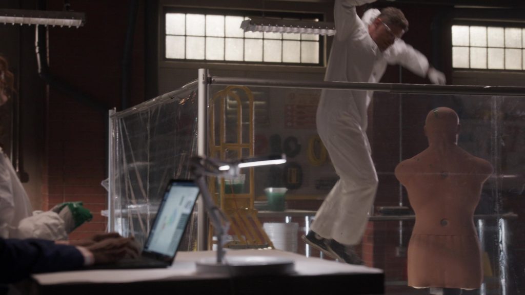 Converse Shoes in CSI - Vegas S03E05 “It Was Automation” (2024) (Image 1)