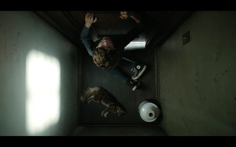 Converse Shoes in Criminal Minds S18E07 “All The Devils are Here” (2025) (Image 1)