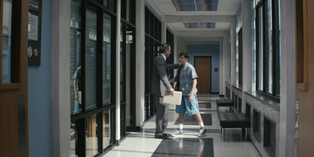 Converse Shoes in Dexter – Original Sin S01E04 “Fender Bender” (2024) (Image 3)