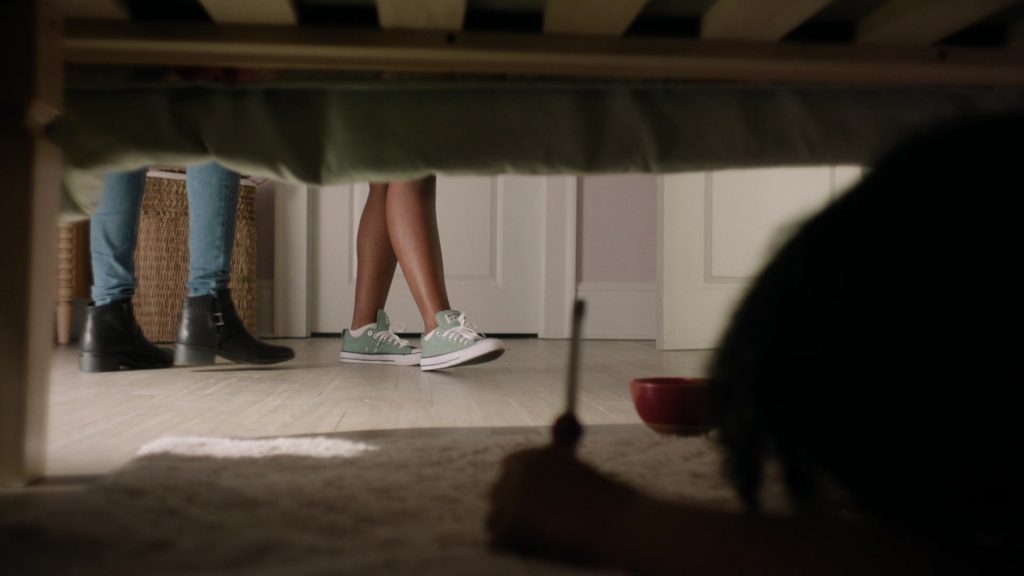 Converse Shoes in Found S02E02 “Missing While Difficult” (2024) (Image 1)