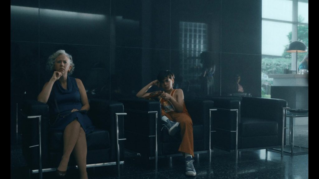 Converse Shoes in Griselda S01E04 “Middle Management” (2024) (Image 1)