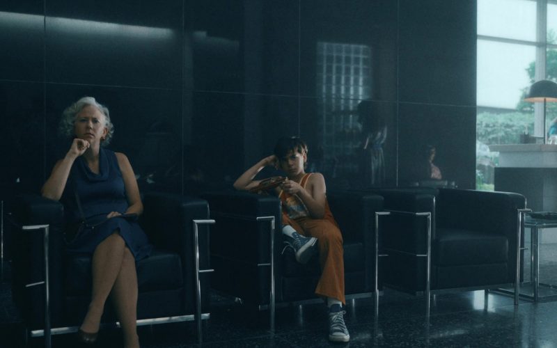 Converse Shoes in Griselda S01E04 “Middle Management” (2024) (Image 1)