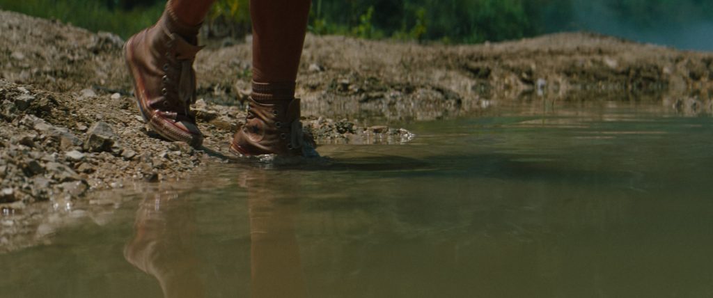 Converse Shoes in Jurassic World Rebirth (2025) (Image 2)