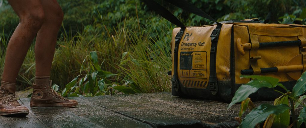 Converse Shoes in Jurassic World Rebirth (2025) (Image 6)