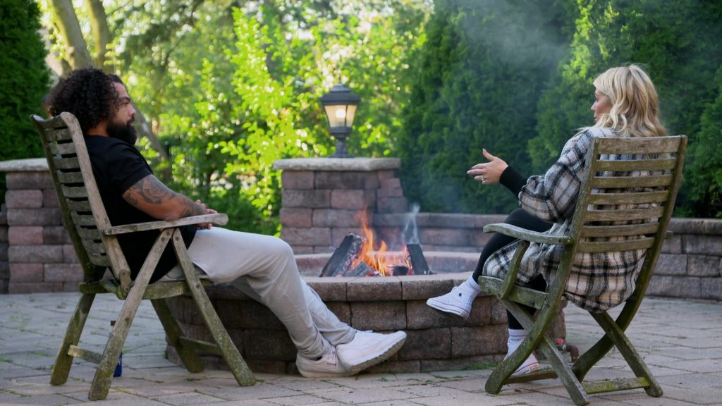 Converse Shoes in Married At First Sight S18E15 “Cheat and Retreat” (2025) (Image 2)