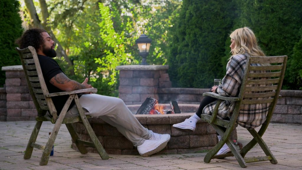Converse Shoes in Married At First Sight S18E15 “Cheat and Retreat” (2025) (Image 6)