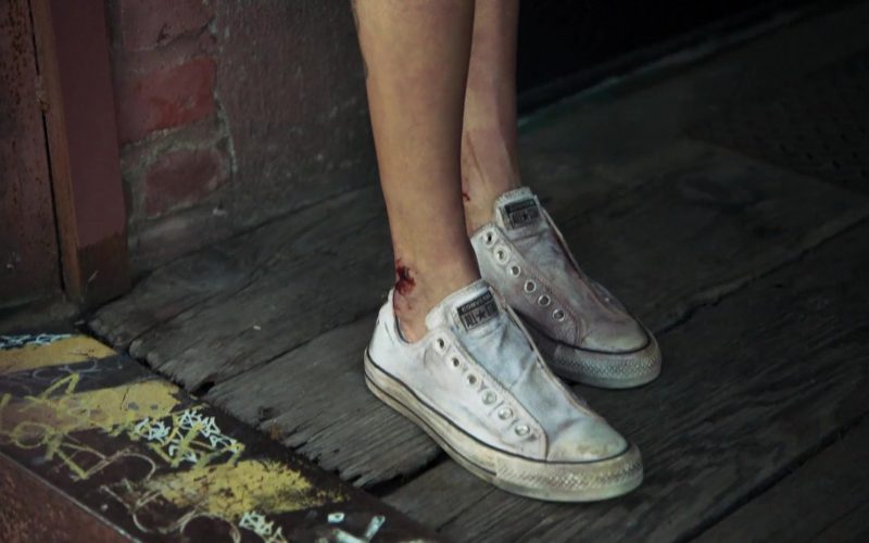 Converse Shoes in Mayans M.C. – Season 2 Episode 3 Camazotz (2019) (Image 1)