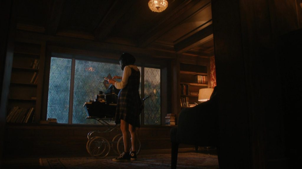 Converse Shoes in Shining Vale S02E07 “Chapter 15 - Covens” (2023) (Image 5)