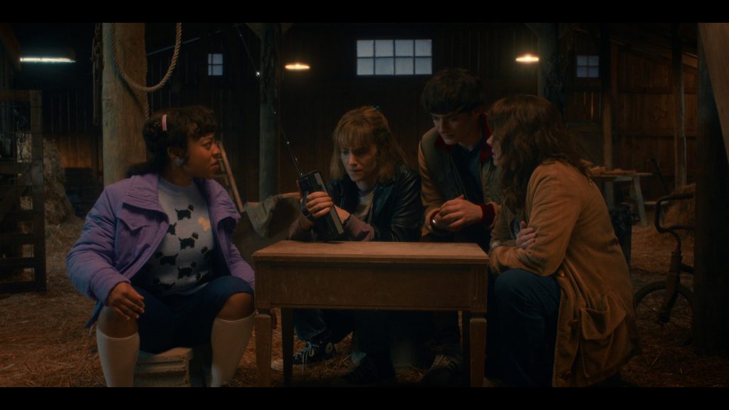 Converse Shoes in Stranger Things S05E03 “Chapter Three – The Turnbow Trap” (2025) (Image 3)