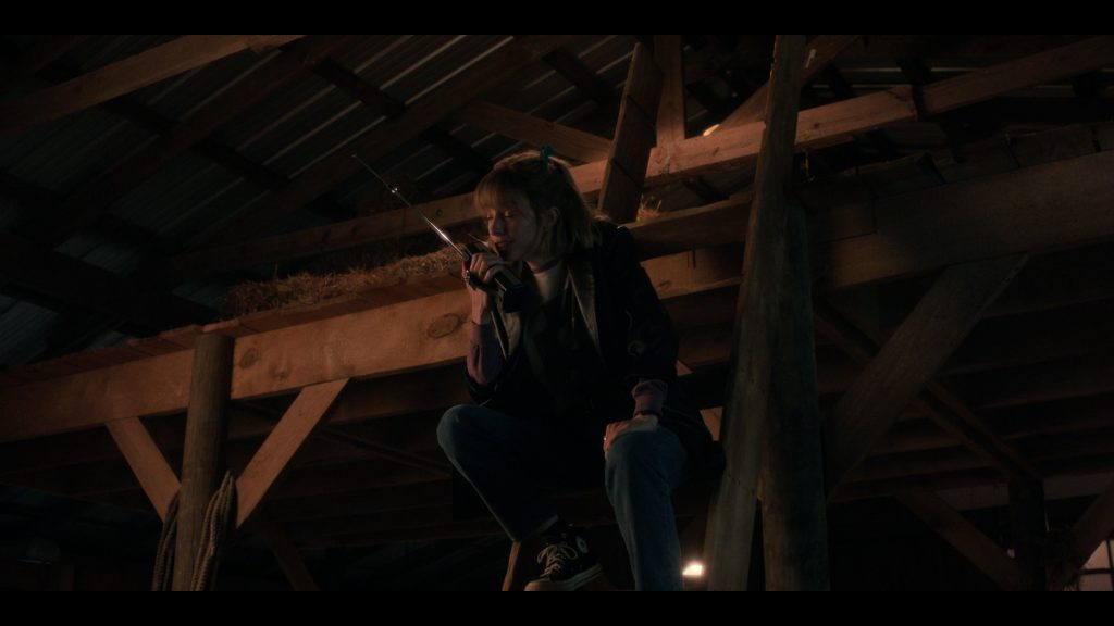Converse Shoes in Stranger Things S05E03 “Chapter Three – The Turnbow Trap” (2025) (Image 5)
