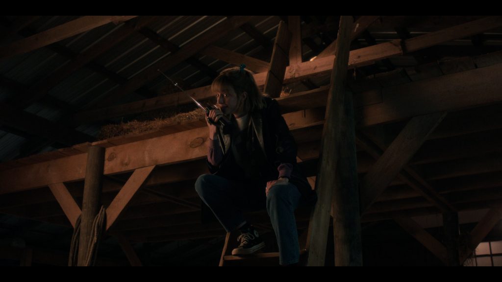Converse Shoes in Stranger Things S05E03 “Chapter Three – The Turnbow Trap” (2025) (Image 6)