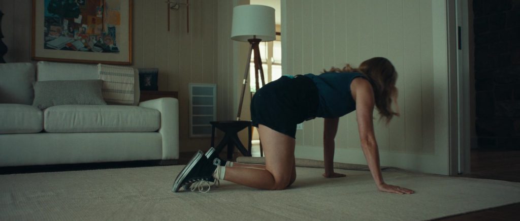 Converse Shoes in The Better Sister S01E05 “Just Ask” (2025) (Image 11)