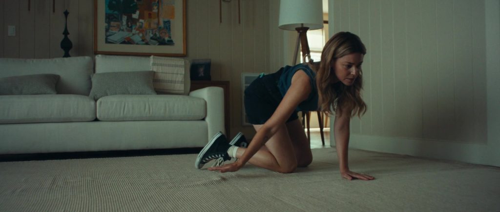Converse Shoes in The Better Sister S01E05 “Just Ask” (2025) (Image 7)