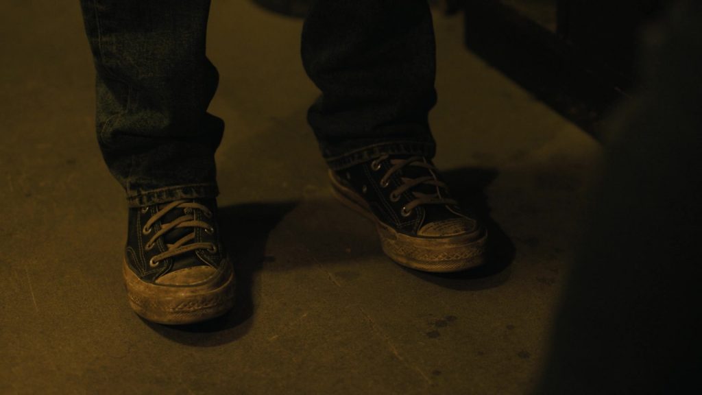Converse Shoes in The Last of Us S02E03 “The Path” (2025) (Image 1)