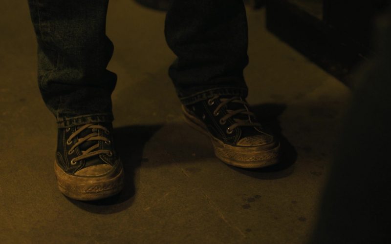 Converse Shoes in The Last of Us S02E03 “The Path” (2025) (Image 1)