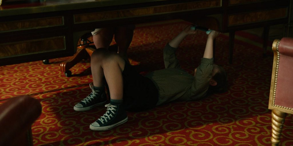 Converse Shoes in The Regime S01E03 “The Heroes' Banquet” (2024) (Image 3)
