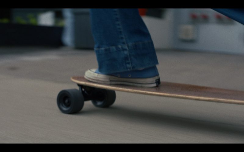 Converse Shoes in The Testaments S01E03 “Daisy” (2026) (Image 1)