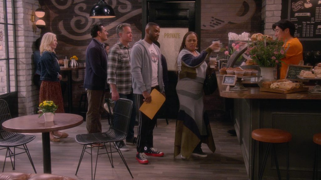 Converse Shoes in The Upshaws S06E10 “Buy Now” (2025) (Image 1)