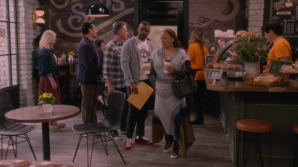 Converse Shoes in The Upshaws S06E10 “Buy Now” (2025) (Image 2)