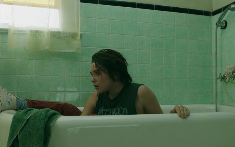 Converse Shoes of Florence Pugh as Allison in A Good Person (2023) (Image 1)