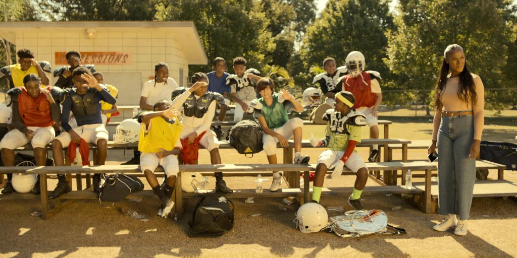 Converse Shoes of Tika Sumpter as Cherise in The Underdoggs (2024) (Image 12)
