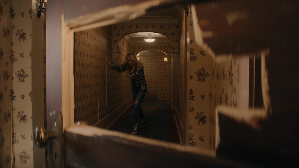Converse Sneakers Worn by Gus Birney as Gaynor Phelps in Shining Vale S02E02 “Chapter 10 - She's Real” (2023) (Image 3)