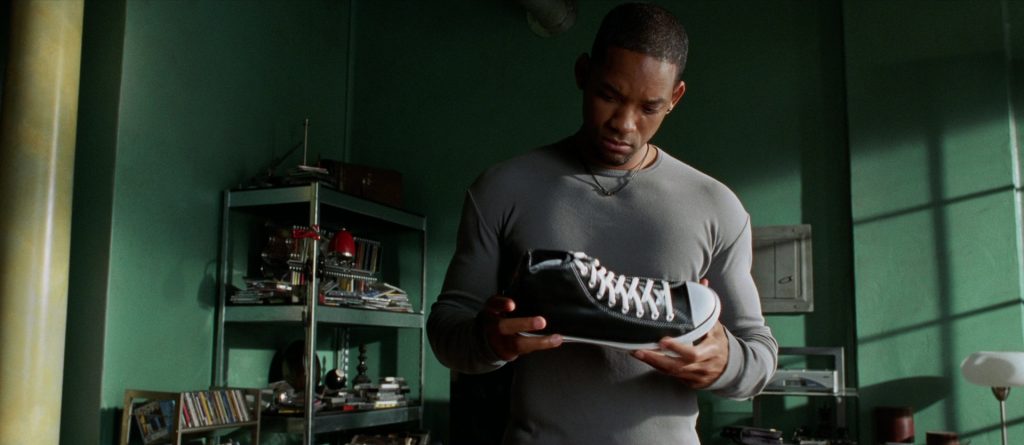 Converse Sneakers Worn by Will Smith in I, Robot (2004) (Image 10)