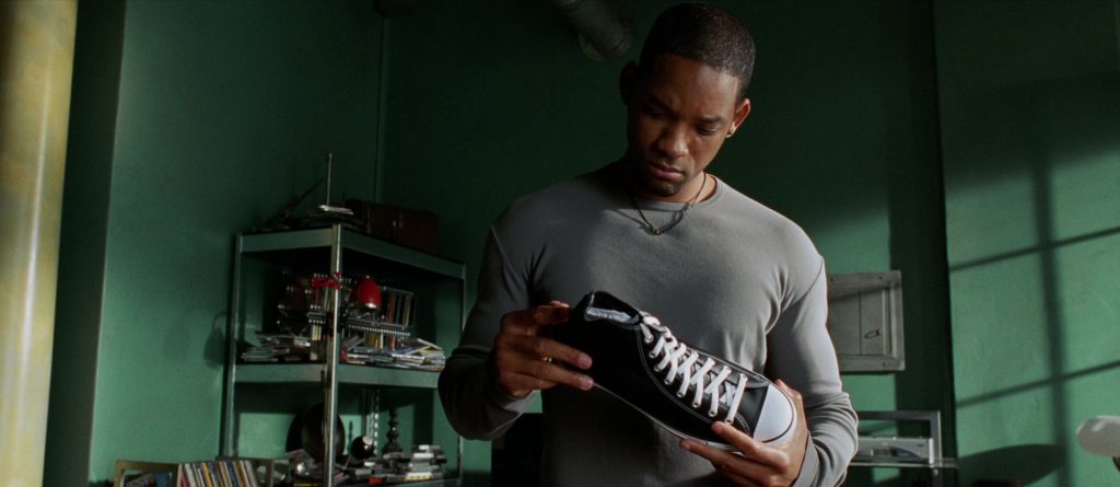 Converse Sneakers Worn by Will Smith in I, Robot (2004) (Image 9)
