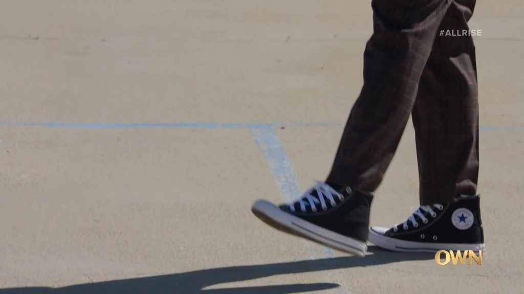 Converse Sneakers in All Rise S03E02 “The Game” (2022) (Image 1)