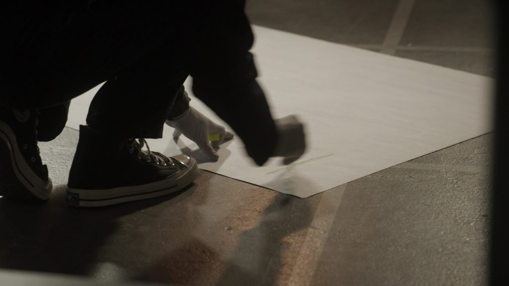 Converse Sneakers in CSI - Vegas S03E01 “The Reaper” (2024) (Image 1)