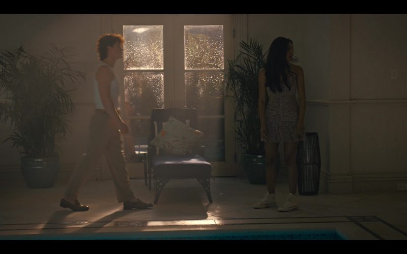 Converse Sneakers in Cruel Intentions S01E03 “Gamma” (2024) (Image 1)