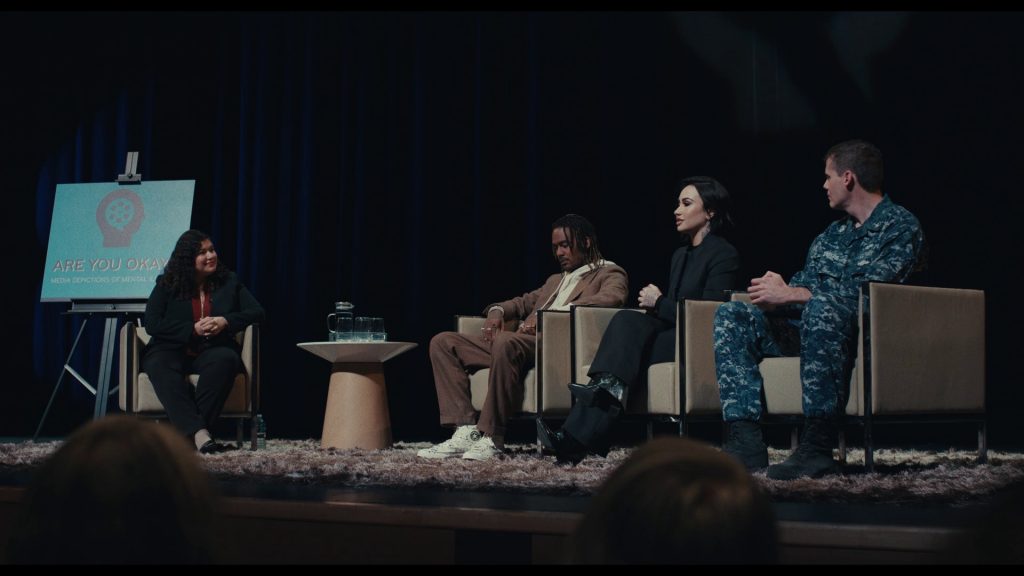 Converse Sneakers in Dave S03E08 “Met Gala” (2023) (Image 9)