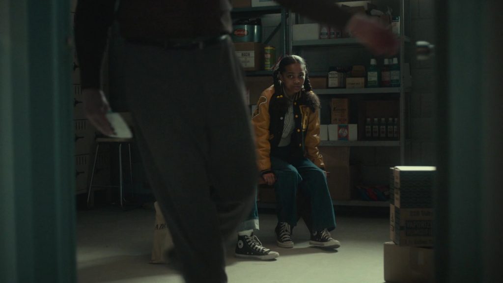 Converse Sneakers in The Wonder Years S01E13 “The Valentine's Day Dance” (2022) (Image 3)