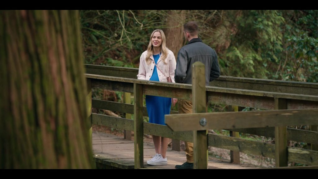 Converse Sneakers in Virgin River S06E04 “Brothers & Sisters” (2024) (Image 1)