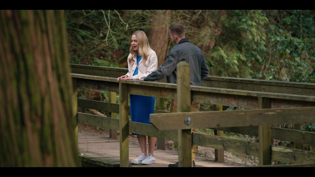 Converse Sneakers in Virgin River S06E04 “Brothers & Sisters” (2024) (Image 6)