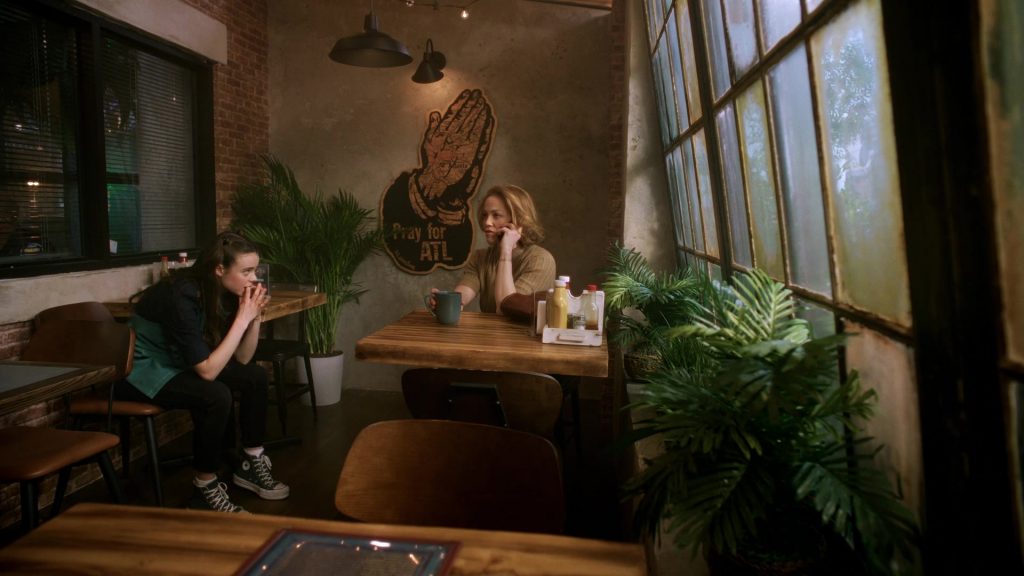 Converse Sneakers in Will Trent S02E08 “Why Is Jack's Arm Bleeding” (2024) (Image 2)