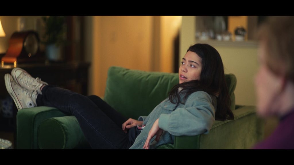 Converse Sneakers of Auliʻi Cravalho as Amber Appleton in All Together Now (2020) (Image 1)