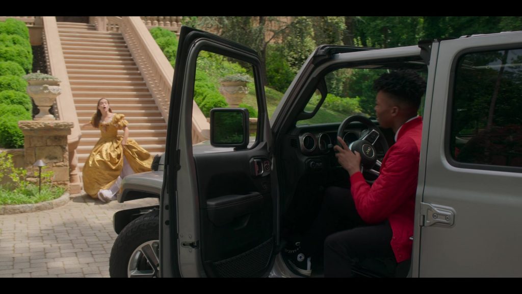 Converse Sneakers of Jonas Dylan Allen as Ben Wheeler in First Kill S01E03 “First Fight” (2022) (Image 1)