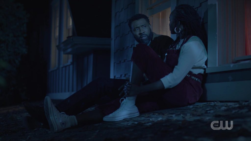 Converse White High Top Shoes in Black Lightning S04E06 “The Book of Ruin - Chapter Two” (2021) (Image 1)