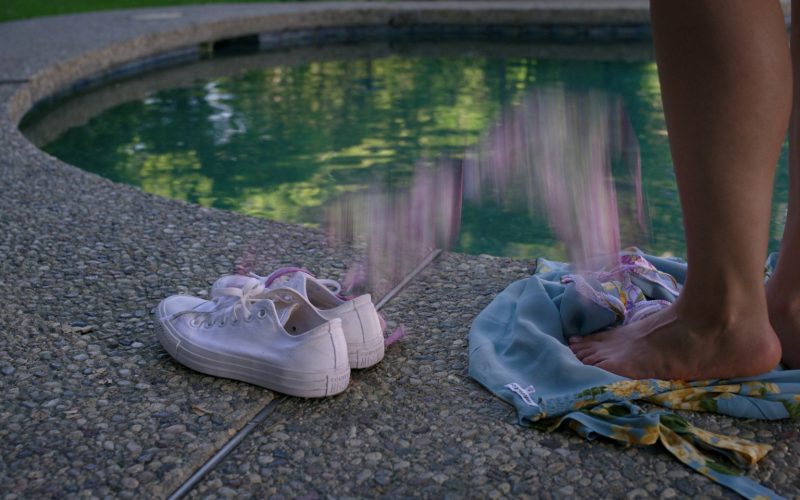 Converse White Shoes of Emeraude Toubia as Lily Diaz in With Love S02E03 “Lily's Double Quinceañera” (2023) (Image 1)