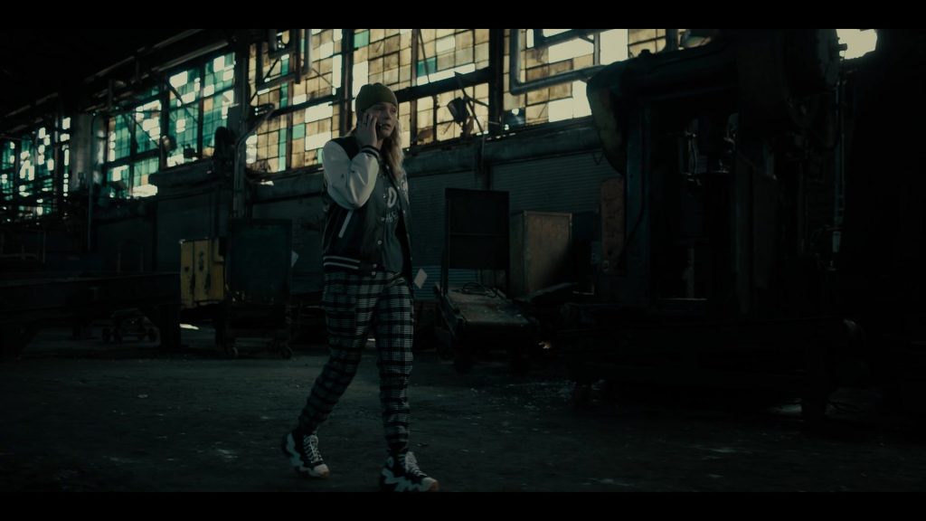 Converse Women's Platform Sneakers Worn by Vivian Olyphant as Willa Givens in Justified - City Primeval S01E02 “The Oklahoma Wildman” (2023) (Image 3)